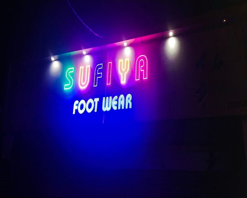 signage board maker near me